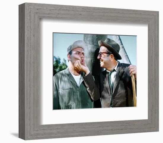 Jonathan Winters, It's a Mad Mad Mad Mad World (1963)-null-Framed Photo