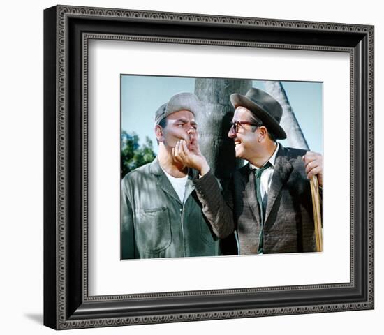 Jonathan Winters, It's a Mad Mad Mad Mad World (1963)-null-Framed Photo