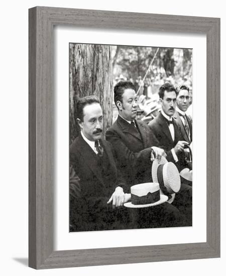 Jose Vasconcelos and Diego Rivera during an Outdoor Event at Chapultepec Park, Mexico City, 1921 (B-Tina Modotti-Framed Giclee Print