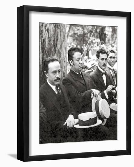 Jose Vasconcelos and Diego Rivera during an Outdoor Event at Chapultepec Park, Mexico City, 1921 (B-Tina Modotti-Framed Giclee Print