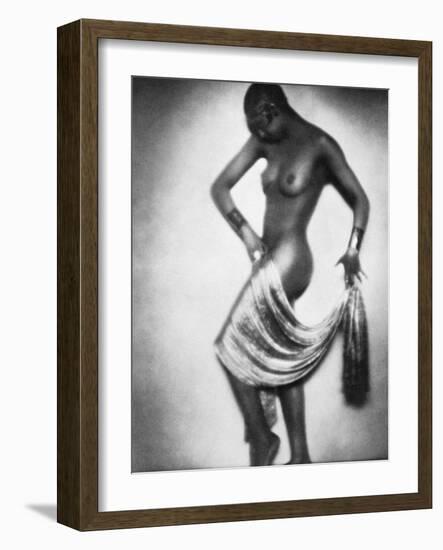 Josephine Baker (1906-1975)-null-Framed Photographic Print