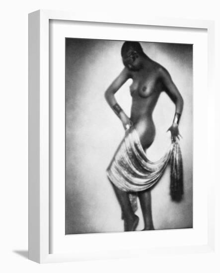 Josephine Baker (1906-1975)-null-Framed Photographic Print