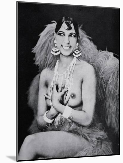 Josephine Baker-null-Mounted Photographic Print