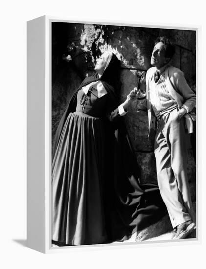 Josette Day and le realisateur Jean Cocteau sur le tournage du film La Belle and la Bete en, 1946 (-null-Framed Stretched Canvas