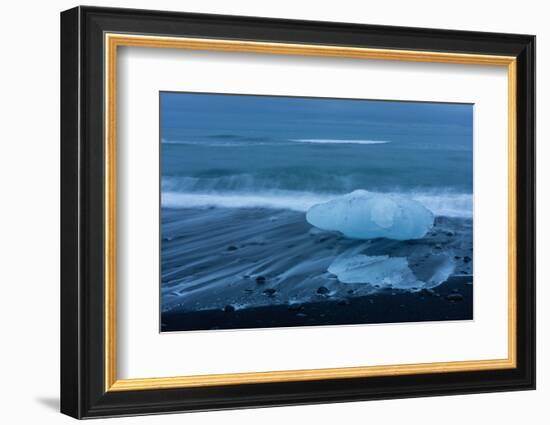 Jškulsarlon, Iceberg Remains on the Atlantic Beach-Catharina Lux-Framed Photographic Print