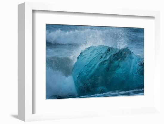 Jškulsarlon, Iceberg Remains on the Atlantic Beach-Catharina Lux-Framed Photographic Print