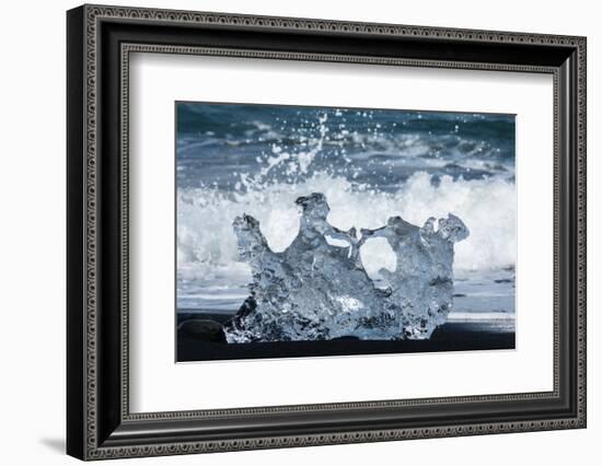 Jškulsarlon, Iceberg Remains on the Atlantic Beach-Catharina Lux-Framed Photographic Print