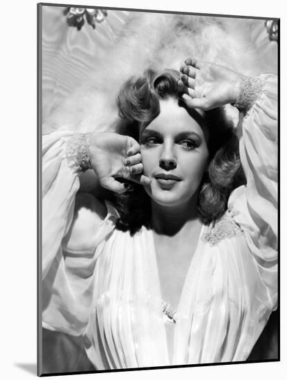 Judy Garland. "Presenting Lily Mars" 1943, Directed by Norman Taurog-null-Mounted Photographic Print