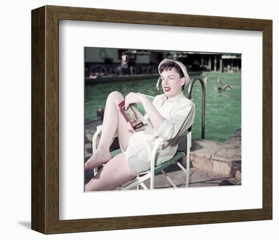 Judy Garland-null-Framed Photo