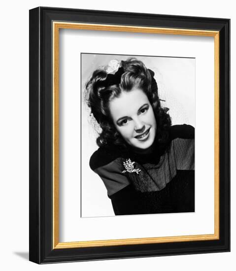 Judy Garland-null-Framed Photo