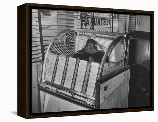 Jukebox Machine-null-Framed Premier Image Canvas