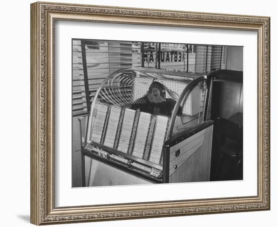 Jukebox Machine-null-Framed Photographic Print