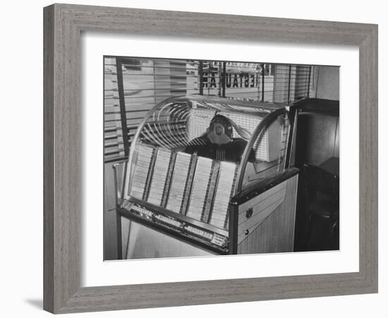 Jukebox Machine-null-Framed Photographic Print