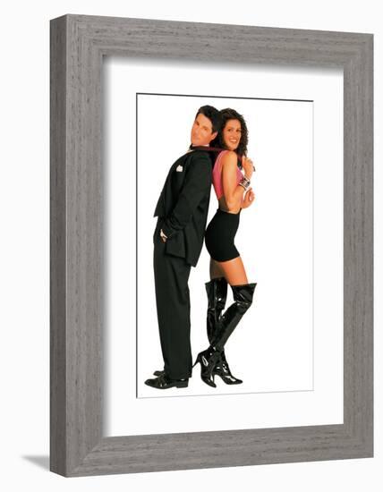 JULIA ROBERTS; RICHARD GERE. "Pretty Woman" [1990], directed by GARRY MARSHALL.-null-Framed Photographic Print