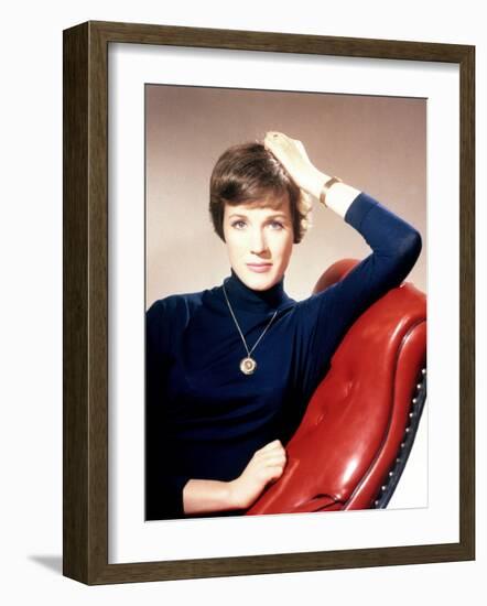 Julie Andrews, 1964-null-Framed Photo