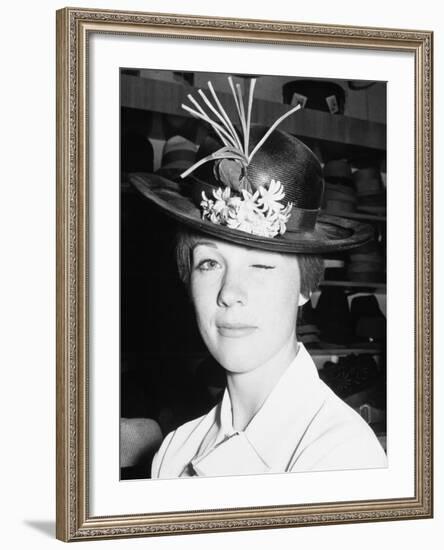 Julie Andrews, 1965-null-Framed Photographic Print