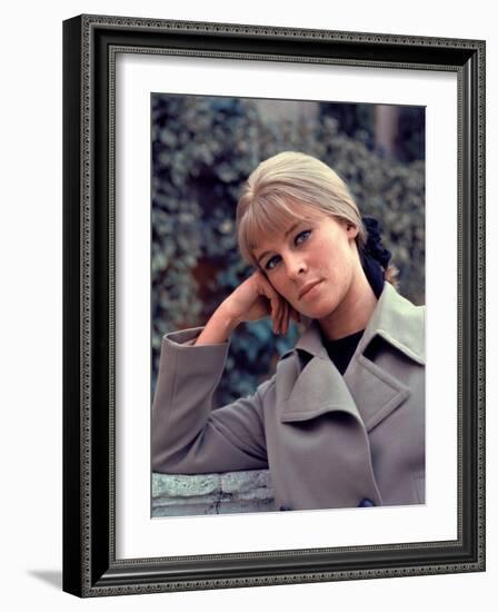 Julie Christie, 1960s-null-Framed Photo