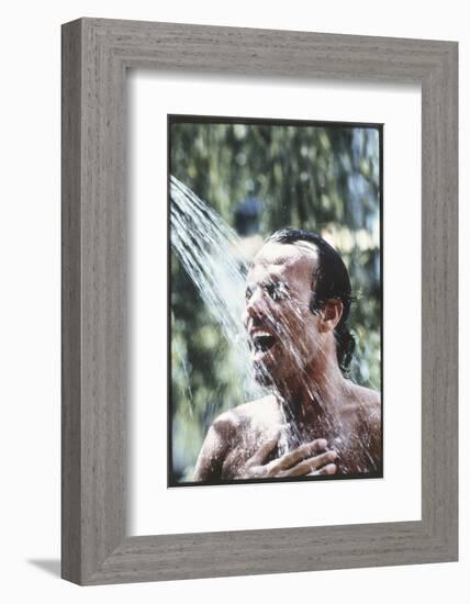 Julio Iglesias Having a Shower-Angelo Cozzi-Framed Photographic Print