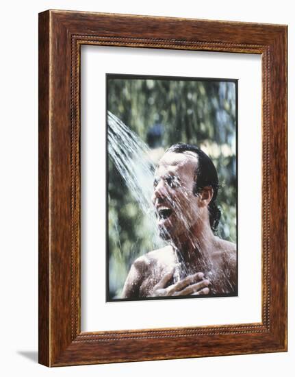 Julio Iglesias Having a Shower-Angelo Cozzi-Framed Photographic Print