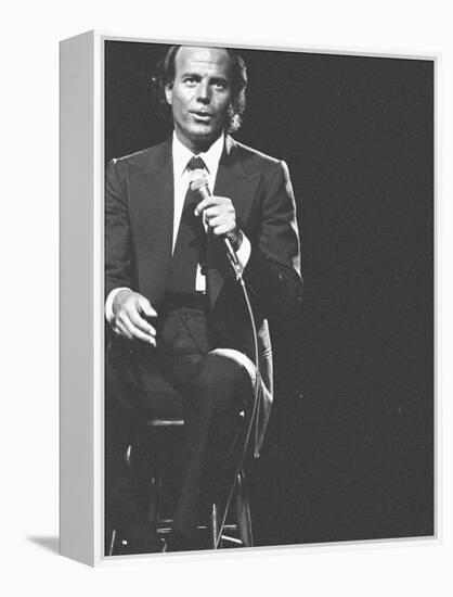 Julio Iglesias on Stage-null-Framed Premier Image Canvas