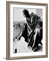Julius Caesar, 1953-null-Framed Photographic Print