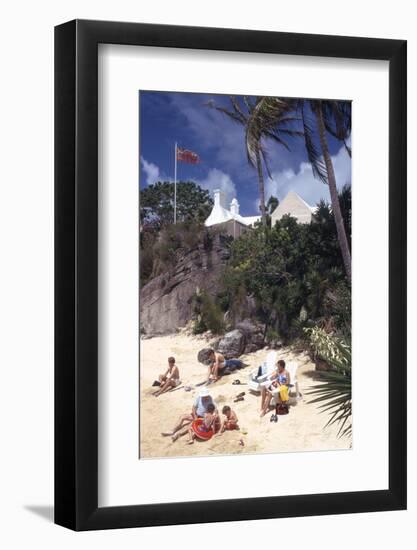 July 1973: Beach Goers in Bermuda-Alfred Eisenstaedt-Framed Photographic Print