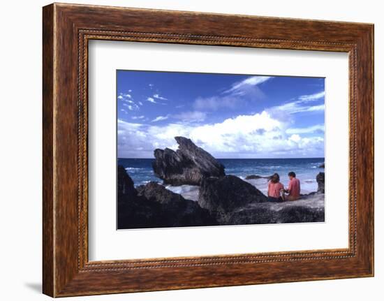 July 1973: Bermuda-Alfred Eisenstaedt-Framed Photographic Print