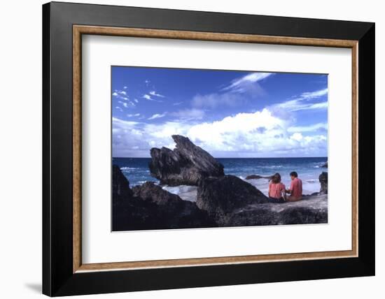 July 1973: Bermuda-Alfred Eisenstaedt-Framed Photographic Print