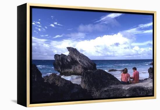 July 1973: Bermuda-Alfred Eisenstaedt-Framed Premier Image Canvas