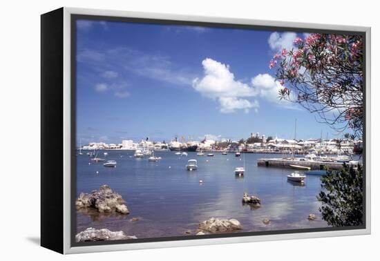 July 1973: Bermuda-Alfred Eisenstaedt-Framed Premier Image Canvas