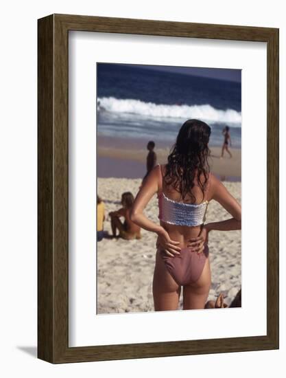 July 1973: Ipanema Beach, Rio De Janeiro-Alfred Eisenstaedt-Framed Photographic Print