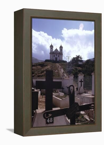 July 1973: Town of Ouro Preto, Brazil-Alfred Eisenstaedt-Framed Premier Image Canvas