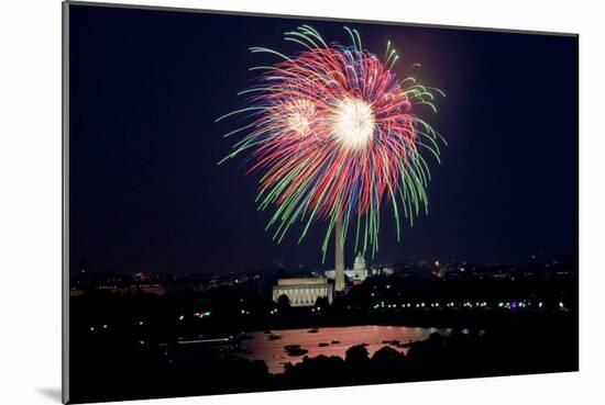 July 4th fireworks, Washington, D.C.-Carol Highsmith-Mounted Art Print