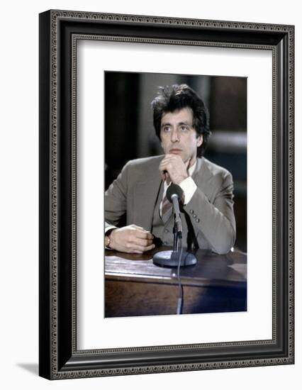 Justice pour tous AND JUSTICE FOR ALL by Norman Jewison with Al Pacino, 1979 (photo)-null-Framed Photo