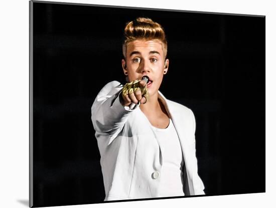 Justin Bieber-null-Mounted Photo