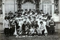 Tsar Nicholas II of Russia with His Family in the Park of Tsarskoye Selo, Russia, 1900s-K von Hahn-Giclee Print