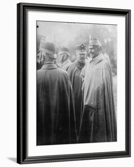 Kaiser Wilhelm with his troops, 1914-18-null-Framed Photographic Print