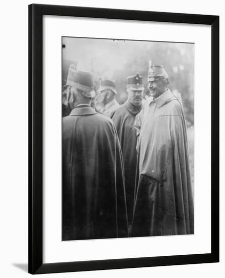 Kaiser Wilhelm with his troops, 1914-18-null-Framed Photographic Print