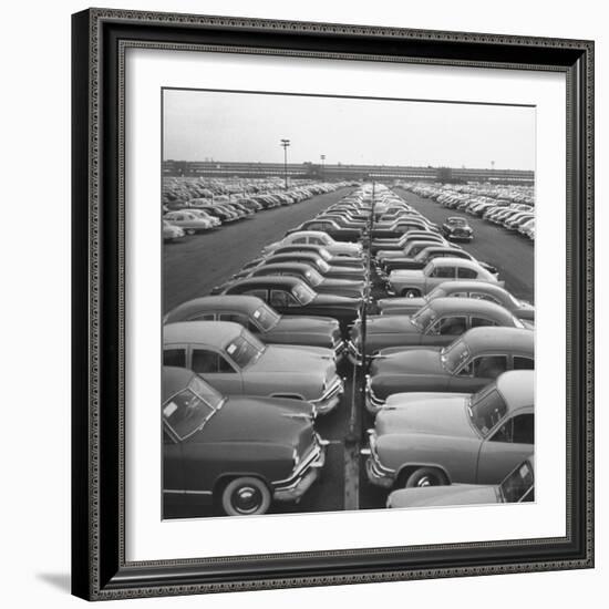 Kaisers Awaiting Delivery to Dealers--Framed Photographic Print