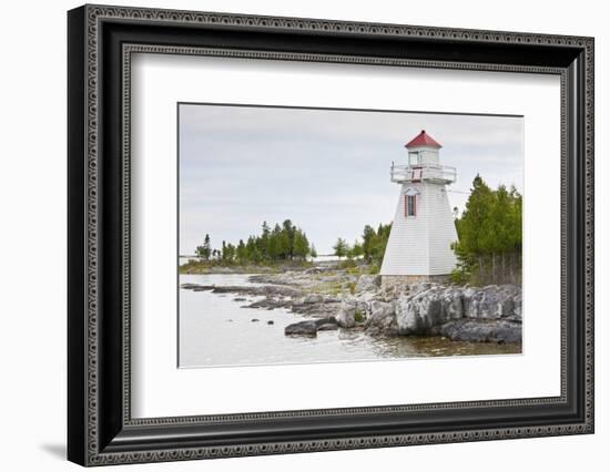 Kanada, Ontario, Manitoulin Island, South Baymouth, Lake Huron-Rainer Mirau-Framed Photographic Print