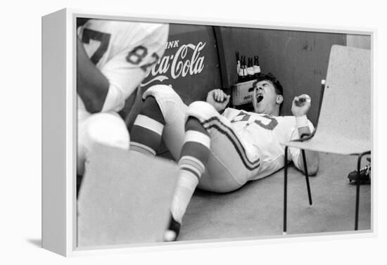 Kansas City Chiefs Linebacker E. J. Holub, Super Bowl I, Los Angeles, California January 15, 1967-Bill Ray-Framed Premier Image Canvas
