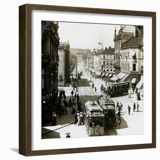 Karl Johan's Street and Royal Palace, Christiania (Osl), Norway-Underwood & Underwood-Framed Photographic Print