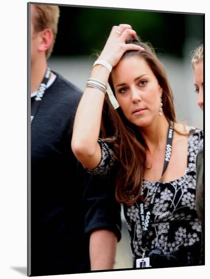 Kate Middleton enjoy in the concert in Hyde Park tonight-null-Mounted Photographic Print