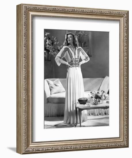 Katharine Hepburn, The Philadelphia Story, 1940-null-Framed Photographic Print