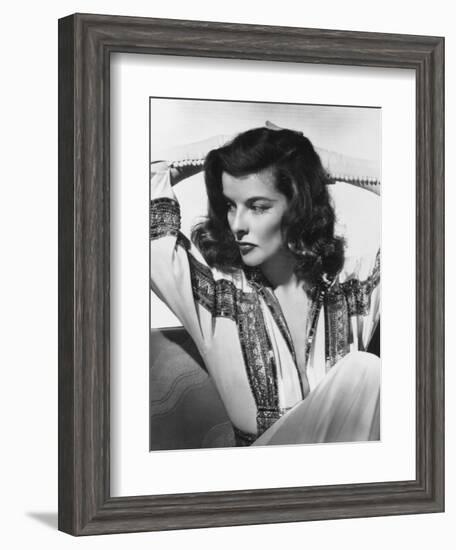 Katharine Hepburn, The Philadelphia Story, 1940-null-Framed Photographic Print