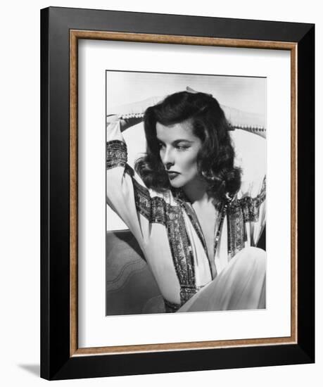 Katharine Hepburn, The Philadelphia Story, 1940-null-Framed Photographic Print