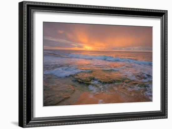 Kauai Daybreak-Vincent James-Framed Photographic Print