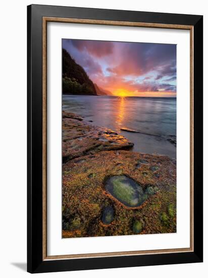 Kauai Sunset at Ke'e Beach, Na Pali Coast, Hawaii-Vincent James-Framed Photographic Print