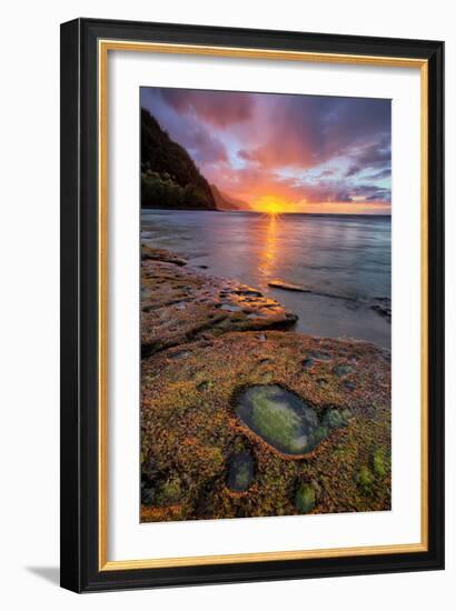 Kauai Sunset at Ke'e Beach, Na Pali Coast, Hawaii-Vincent James-Framed Photographic Print