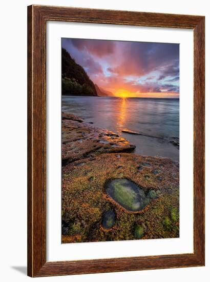 Kauai Sunset at Ke'e Beach, Na Pali Coast, Hawaii-Vincent James-Framed Photographic Print